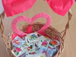 b_1024_768_0_00_images_2023_2024_Swietlica_Walentynki_424953009_858380982756518_6356334527375556452_n